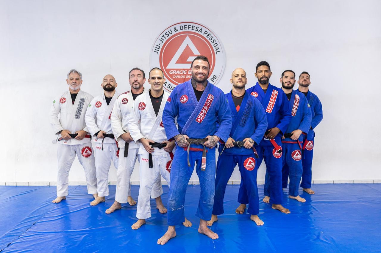 Faixas pretas da Gracie Barra Vila Siam